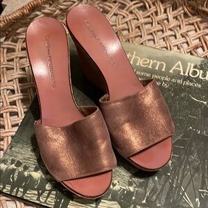 Gorgeous backless Bronze Wedge Sandals open toe  Sz 8 Diane von Furstenberg DVF